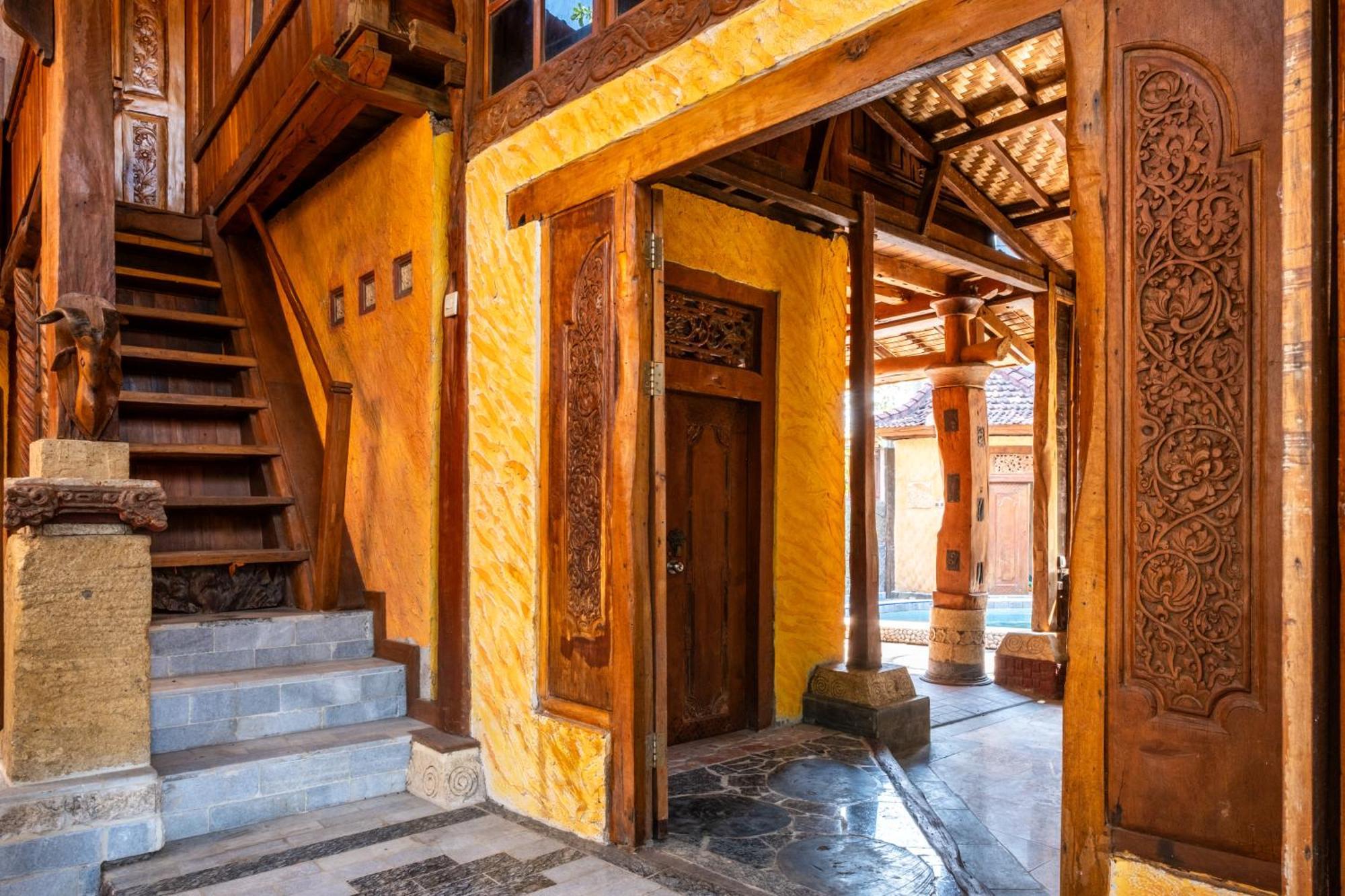 Lombok Stanley Garden Villas Montongbuwoh Exterior photo
