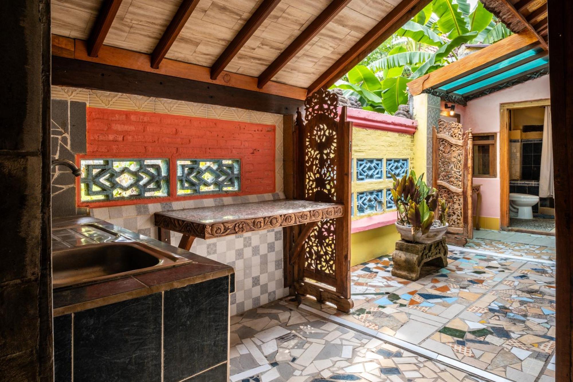 Lombok Stanley Garden Villas Montongbuwoh Exterior photo