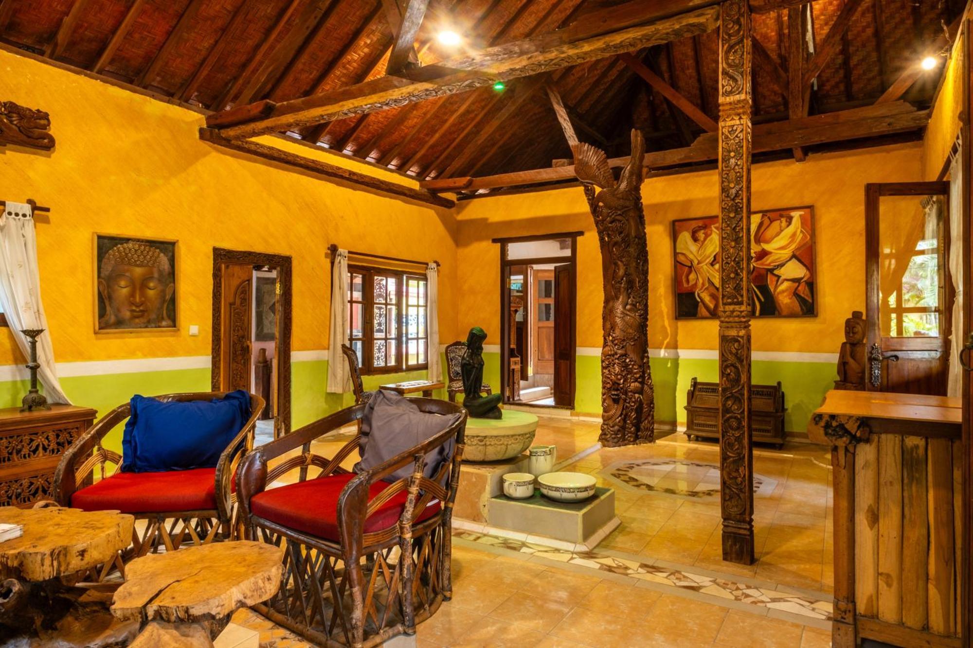 Lombok Stanley Garden Villas Montongbuwoh Exterior photo