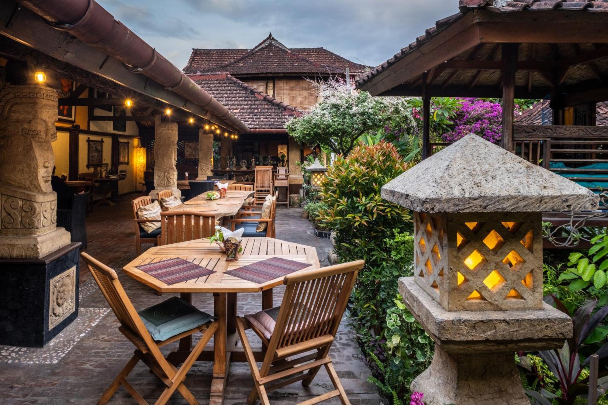 Lombok Stanley Garden Villas Montongbuwoh Exterior photo