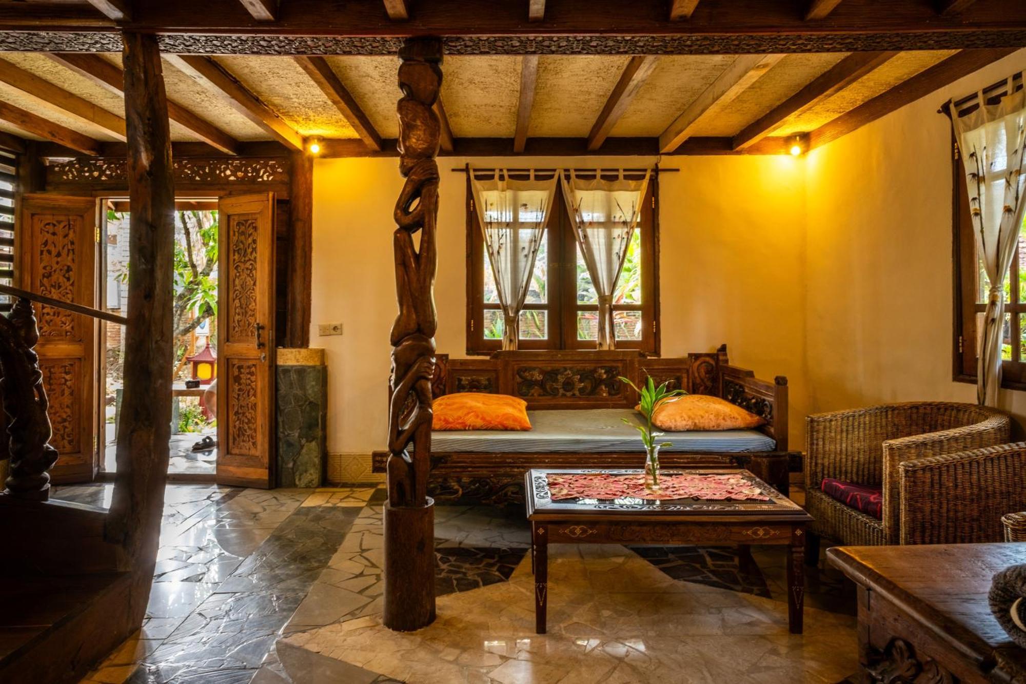 Lombok Stanley Garden Villas Montongbuwoh Exterior photo