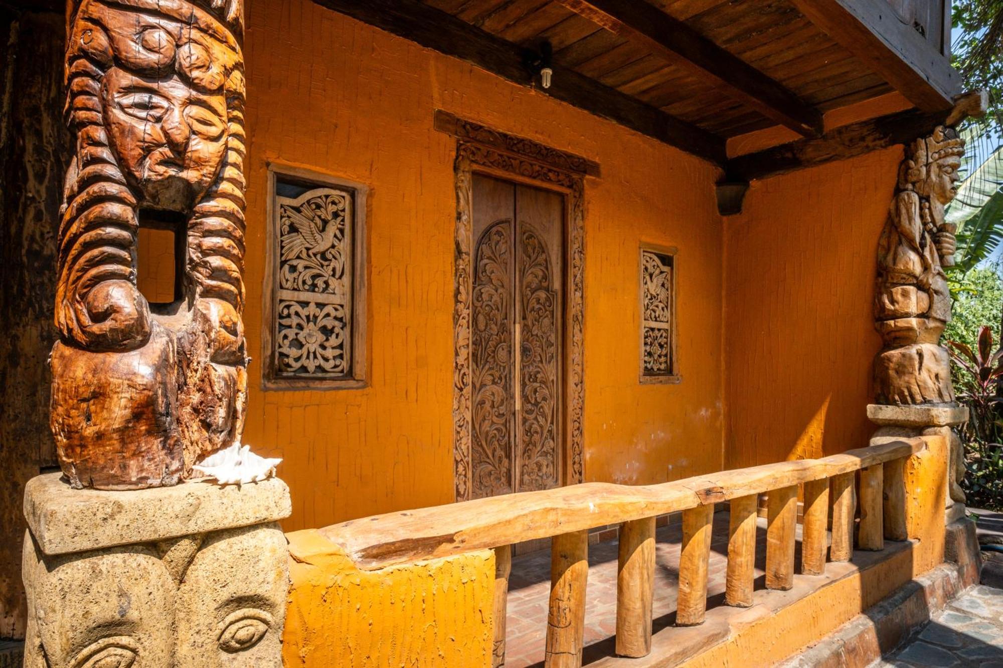 Lombok Stanley Garden Villas Montongbuwoh Exterior photo