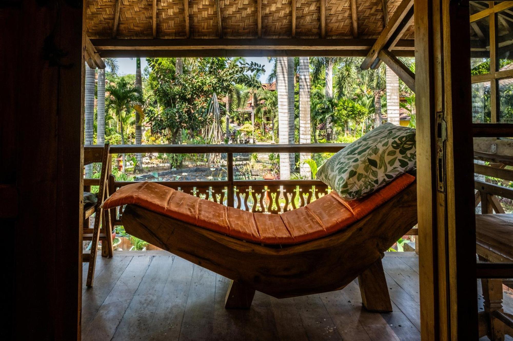 Lombok Stanley Garden Villas Montongbuwoh Exterior photo