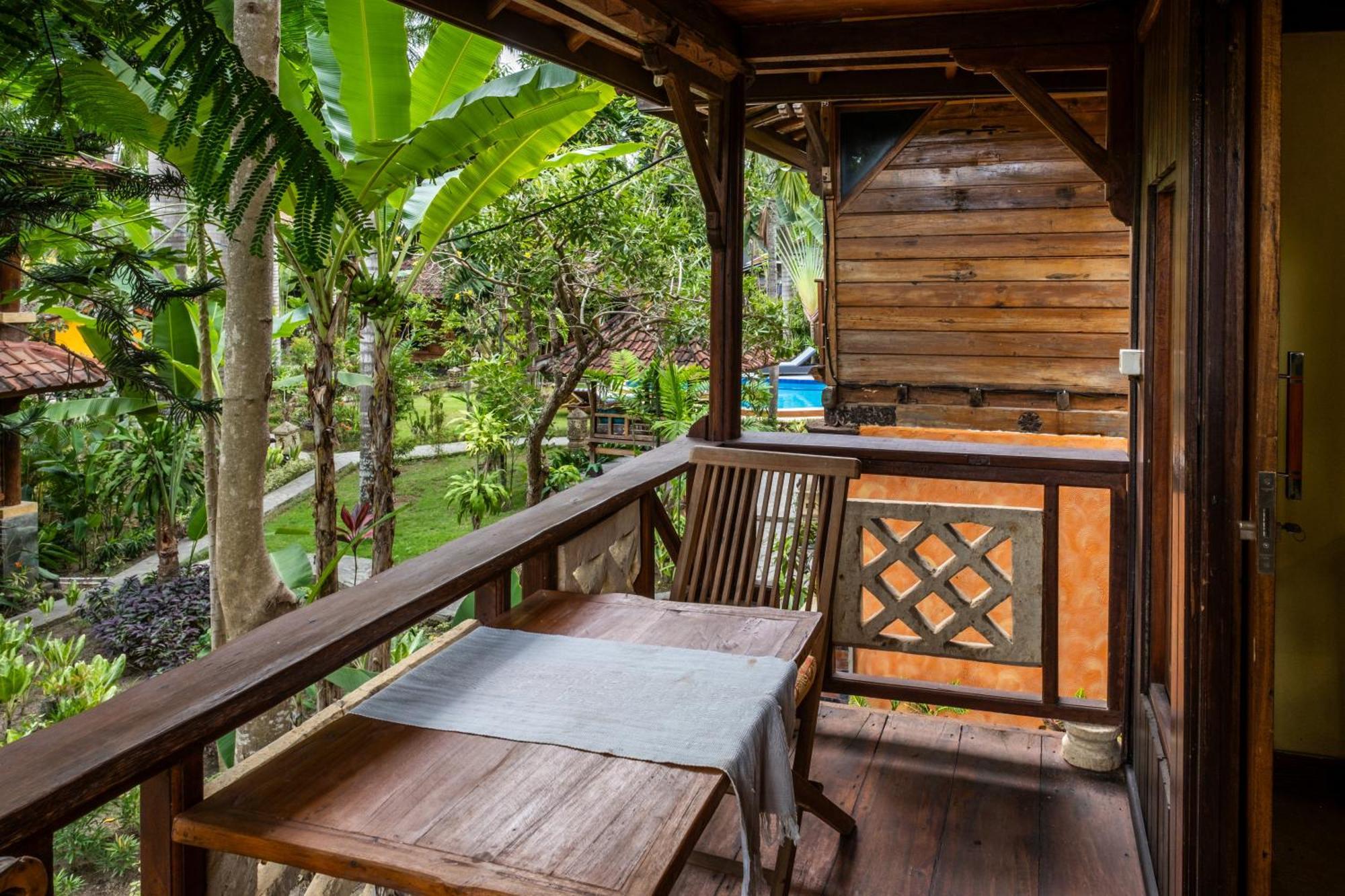 Lombok Stanley Garden Villas Montongbuwoh Exterior photo