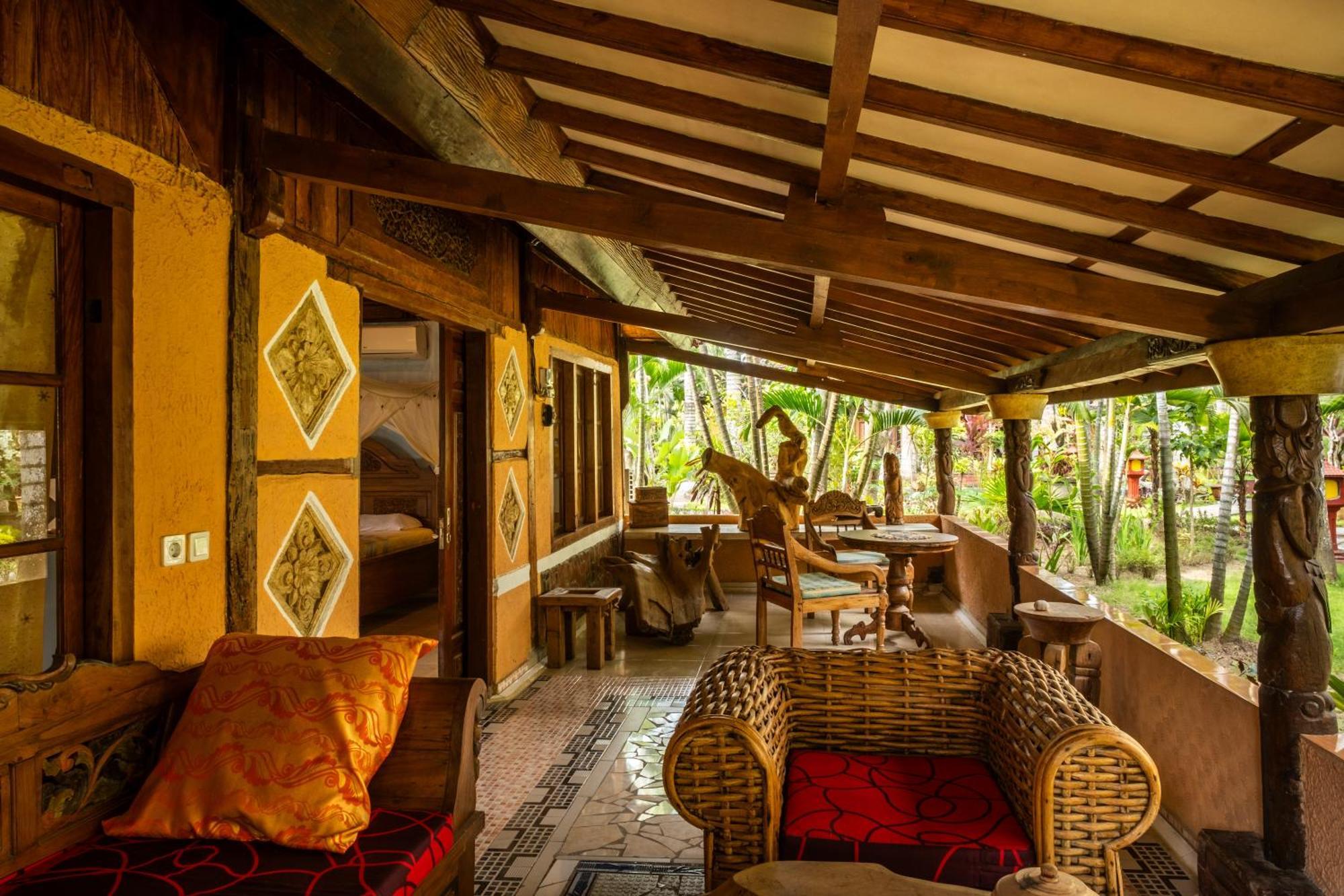 Lombok Stanley Garden Villas Montongbuwoh Exterior photo